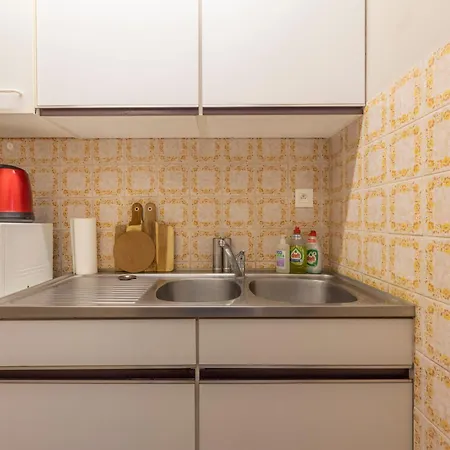 Alpha 0802 - Studio Met Frontaal Zeezicht Apartament De Panne