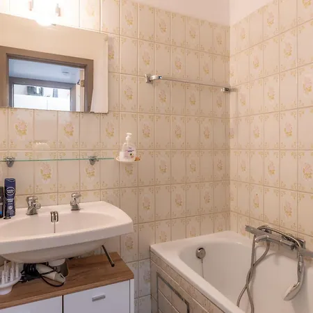 Alpha 0802 - Studio Met Frontaal Zeezicht Apartament De Panne